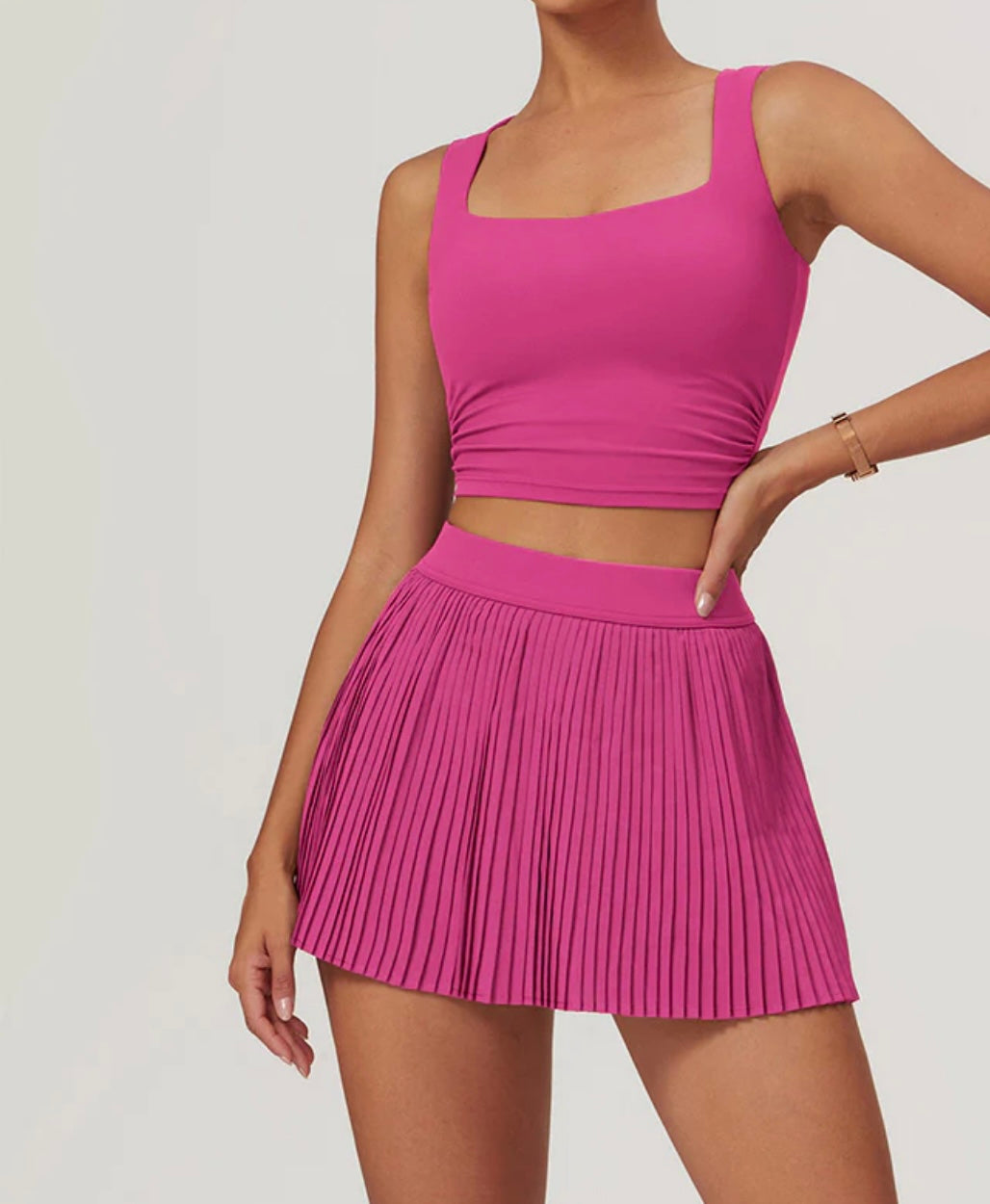 Tennis Solid Square Tank