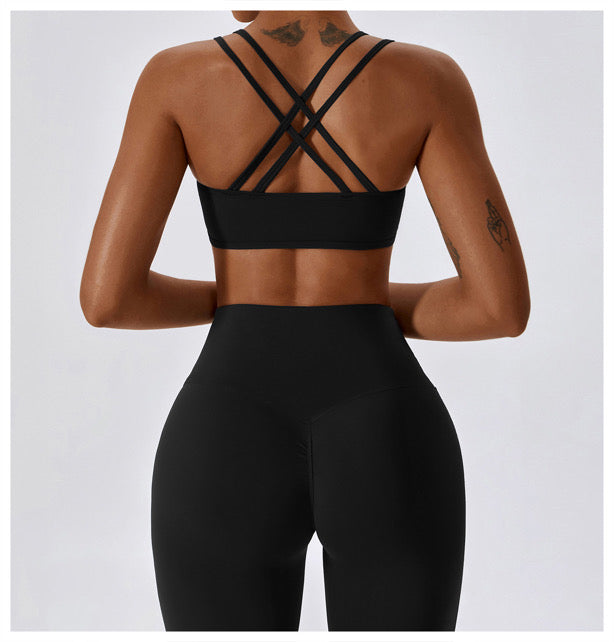 J’adore Lété Black Strap Sports Bra