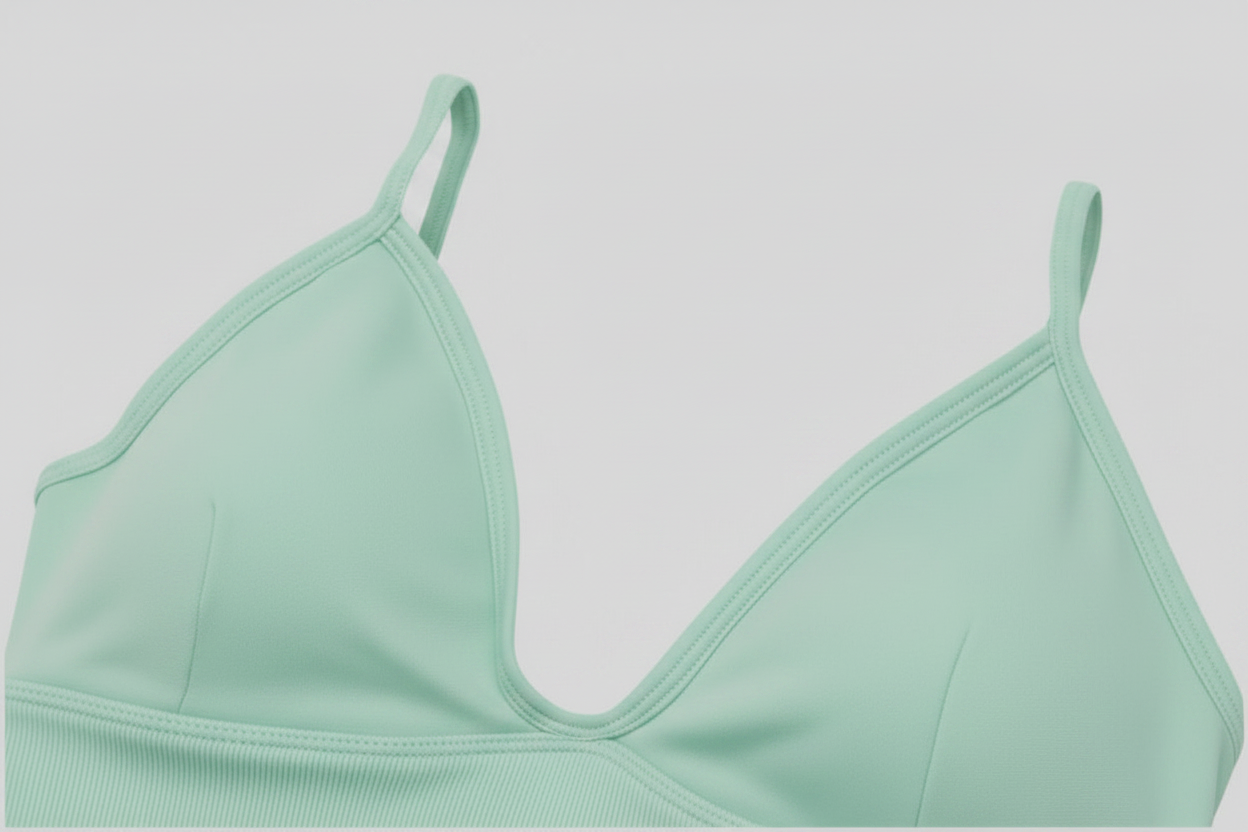 Mint sports bra neckline detail